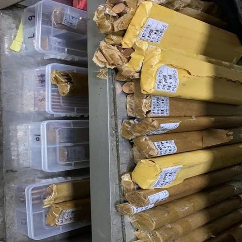 供应W85钨铜合金W75钨铜棒材 W70钨铜板 W80钨铜棒