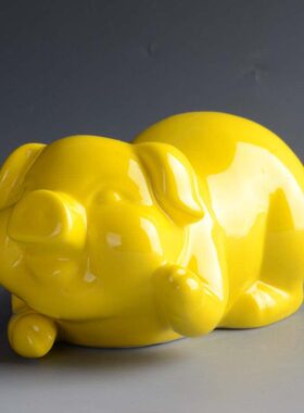黄色十二生肖猪摆件 小猪猪白瓷猪 摆件猪