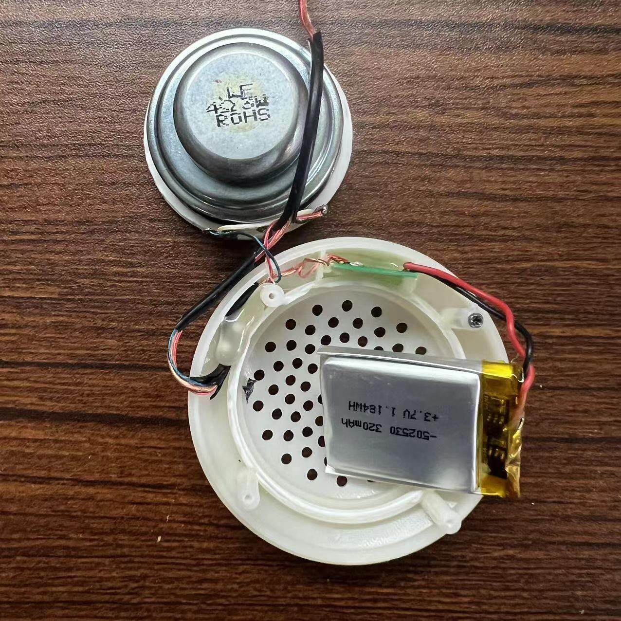 清仓BEKEN博通方案无线蓝牙音箱插卡 强磁喇叭内置电池音质好