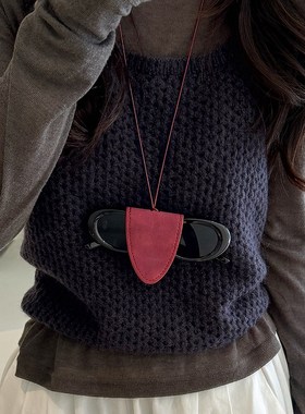 绒豹纹多功能磁吸挂脖眼镜夹项链女外出便携帽子夹墨镜夹配饰