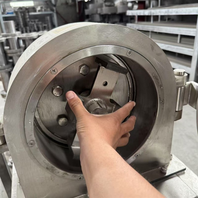 304不锈钢齿盘粉碎机干湿大米白糖磨粉机辣椒化工原料万能细粉机