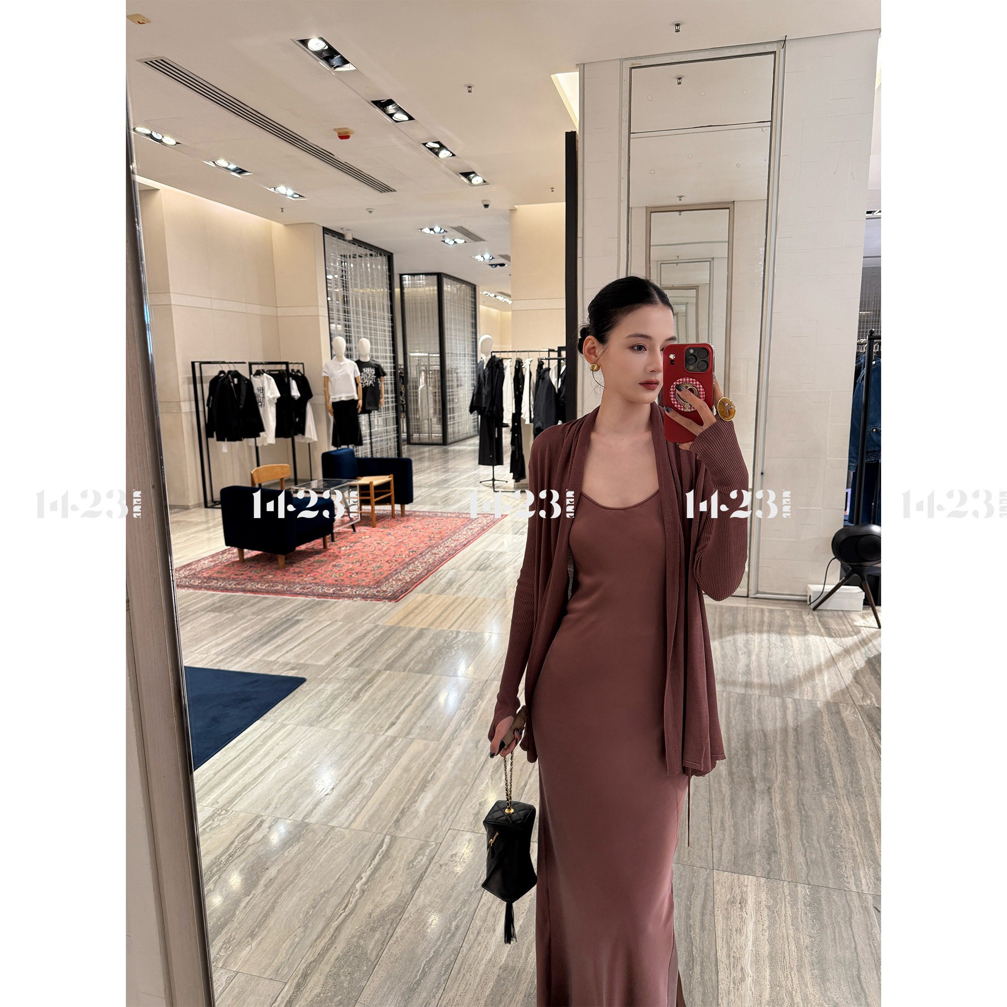 1423【意难忘】16 姆米桑蚕丝弹力缎修身显瘦鱼尾摆吊带连衣裙