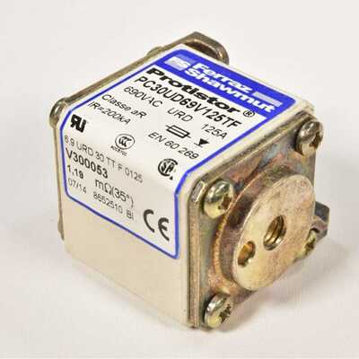 法雷熔断器A070UD30TTI400 T300581