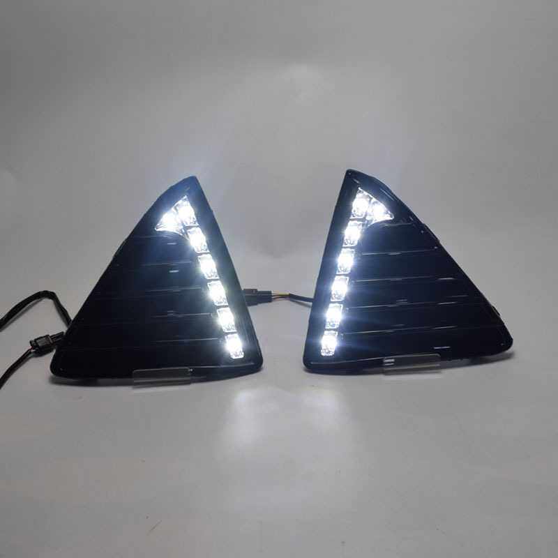 适用于12-14款福特福克斯改装LED日间行车灯下网 雾灯格栅 