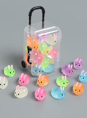 夜光可爱小兔公仔摆件行李箱模型创意儿童过家家玩具桌面装饰配件