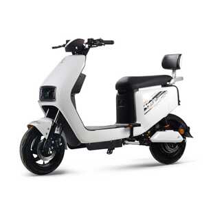 跨境出口电动车工厂直销2000W.72V锂电外贸踏板车长续航电摩