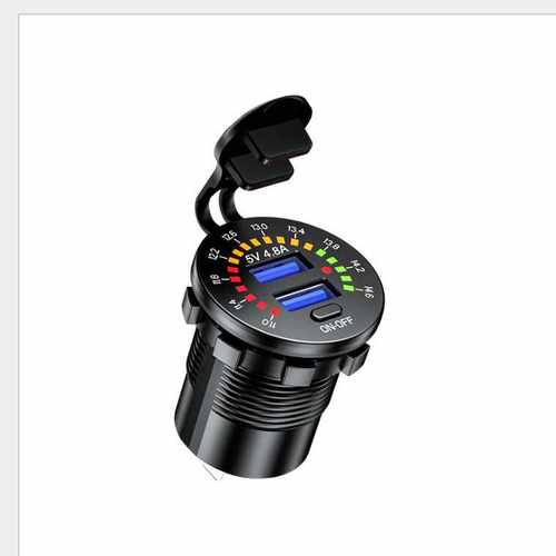 跨境热销12-24V通用改装USB车充双4.8A充电器彩屏显示电压汽车