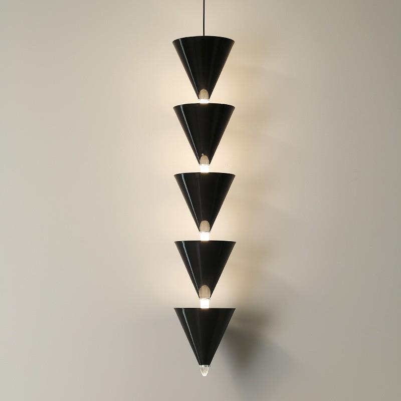 创意艺术展厅室叠层喇叭吊灯个性书房设计师背景墙氛围玄关吊灯饰