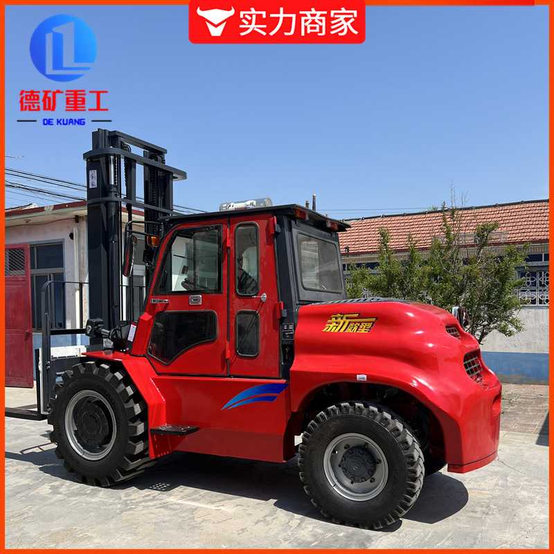 四驱越野叉车3吨 柴油新款山地叉车建筑工程4.5吨工地搬运叉车