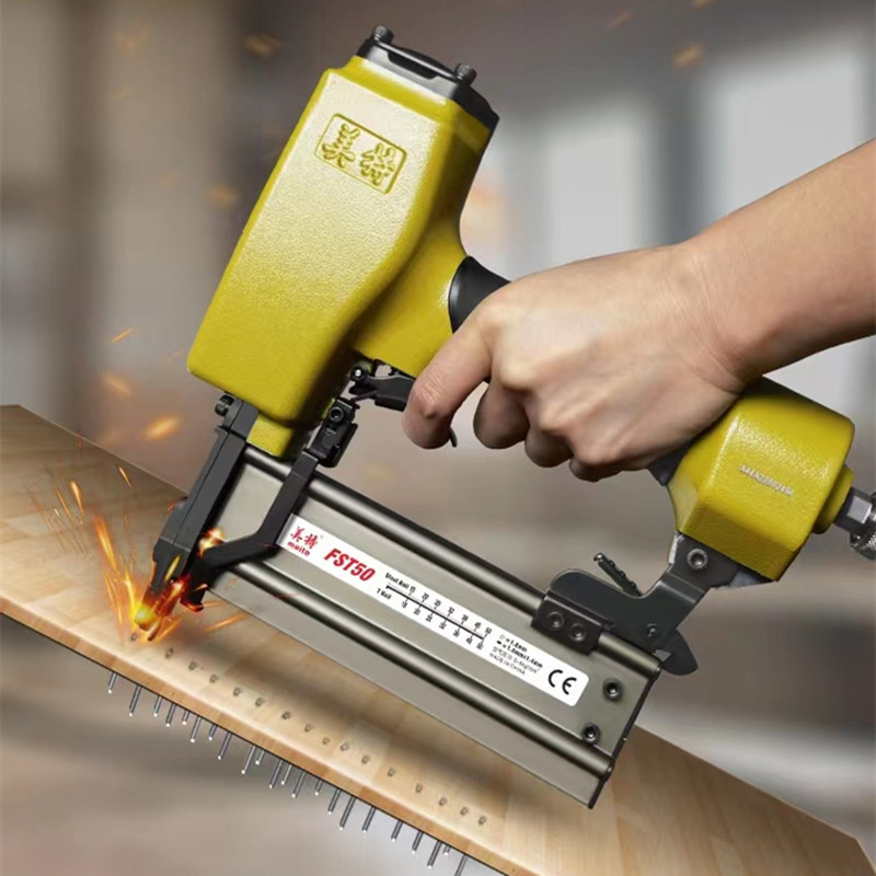 美特FST50踢脚线钉枪无头钉枪黑钢钉枪木工气动fst无头地脚线钉抢