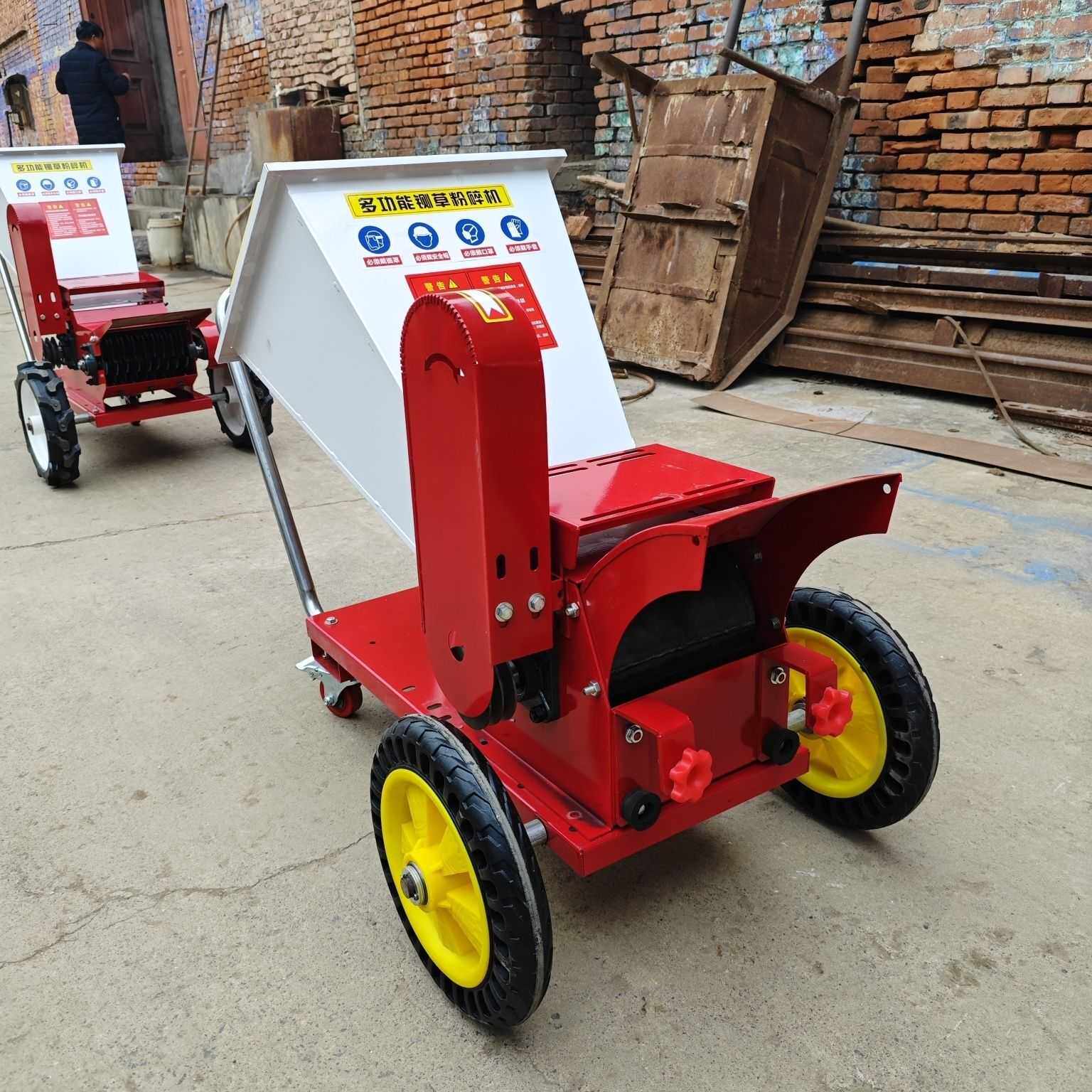 便携式家用树枝粉碎机枝条木材干湿两用四刀树枝粉碎机新款打草机