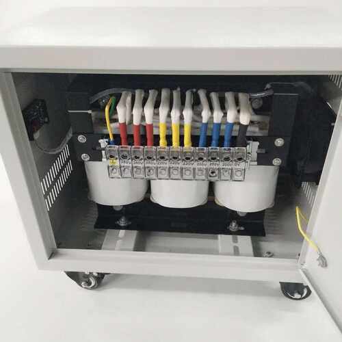 深圳厂家定做380V变380V三相隔离/自耦铜线变压器