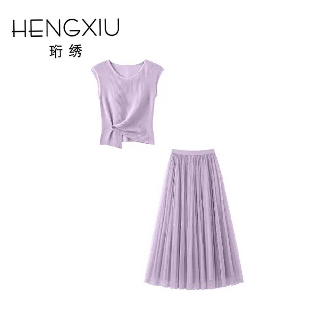 珩绣【蜜蜂欢乐社】简约圆领莱赛尔针织宽松百搭上衣半身裙B-1301 - 实物图