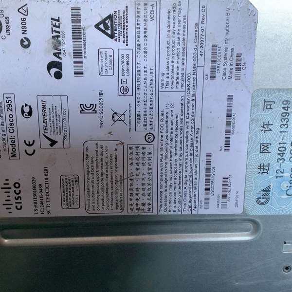 议价思科2951-k9路由器带话机模块和1t硬盘