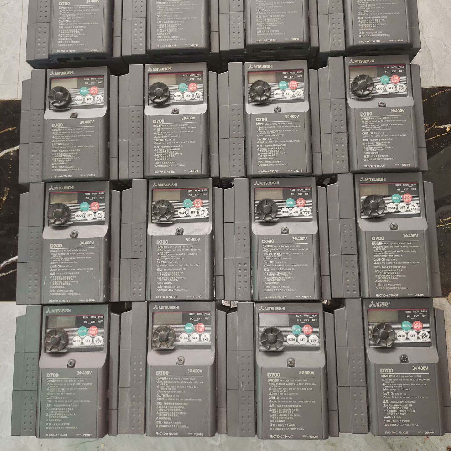 议价三菱变频器 D700  FR-D740-0.75K-CHT