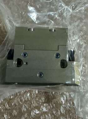 议价雄克0371092全新，无包装，介意勿扰