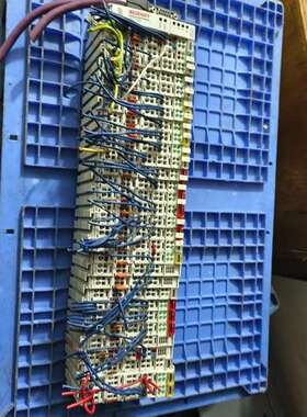 议价BECKHOFF倍福BK3100PLC一组，型号：KL305