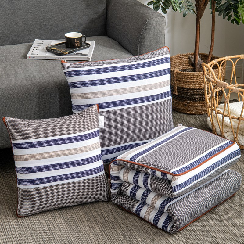 两用抱枕被子沙发m汽车载办公室午睡枕头靠枕垫子折叠空调被二合