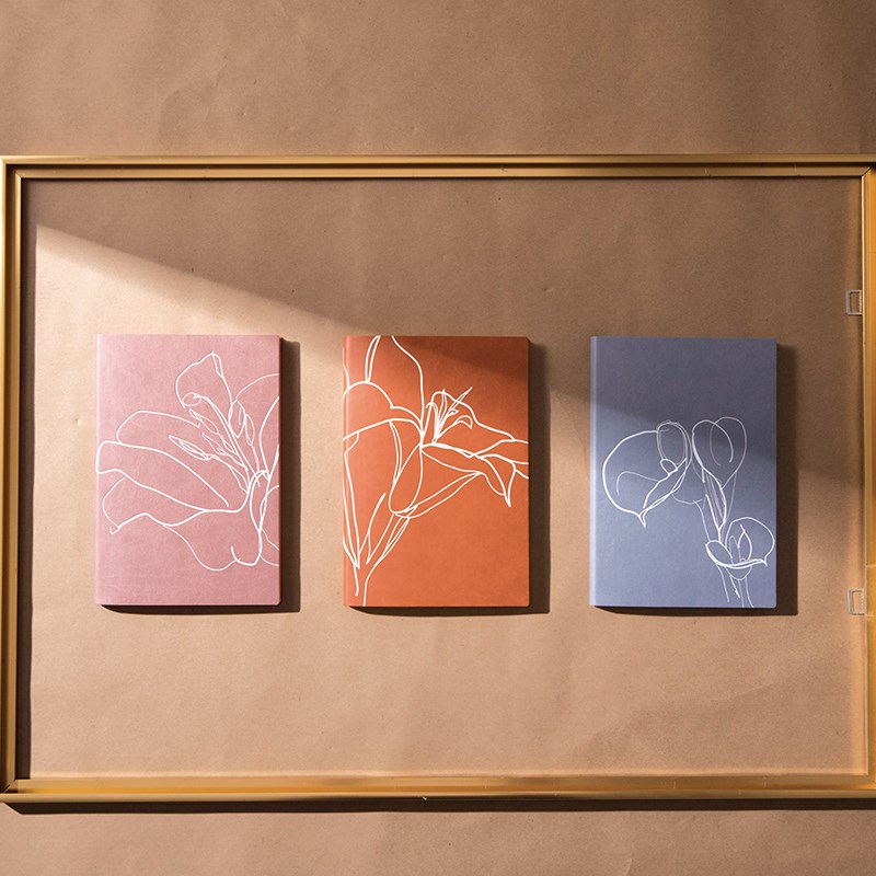 【电视剧同款】【可定制】德格夫花艺系列纯白本A5笔记本子文艺精