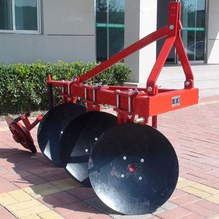 翻地犁松土机圆盘犁水旱两用四轮拖拉机带驱动圆盘犁 农用耕地犁