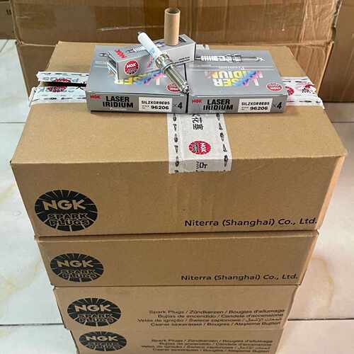 NGK P96206 PFR6X-11 火花塞 双铂金 spark plug Genuine Parts