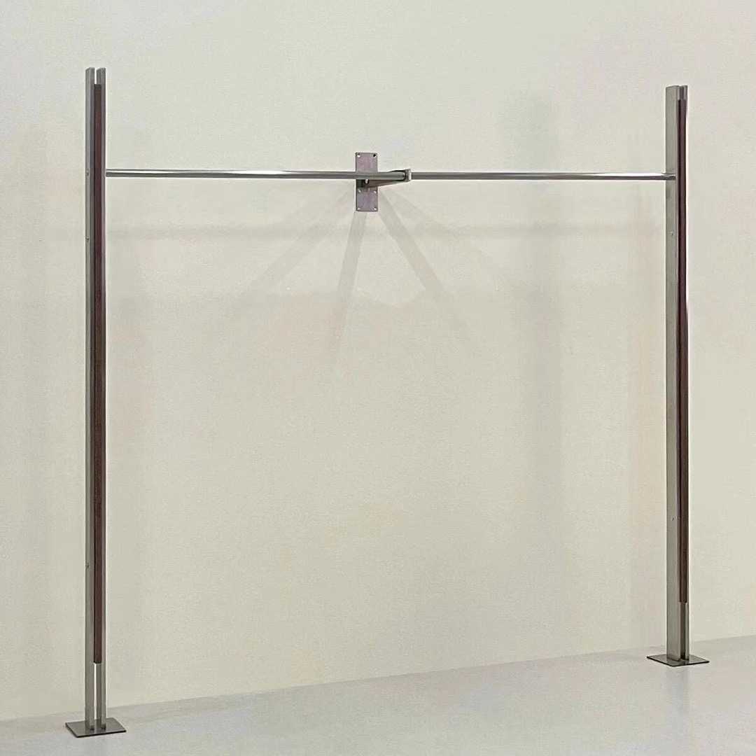 买手店展示架工业风陈列架不锈钢货架落地上墙架服装店挂衣架