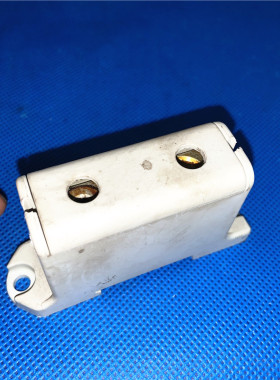 丹佛斯变频器45-55kw塑料端子-接线排ENSTO  KE62.5  CU24A 660V
