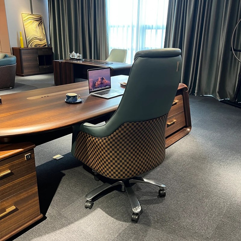 轻奢现代新中式实木老板桌办公桌总裁桌简约大班台办公.室家具定