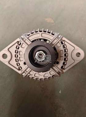 适用沃尔沃TAD1351VE发电机22117421发电机0124655019充电机24V