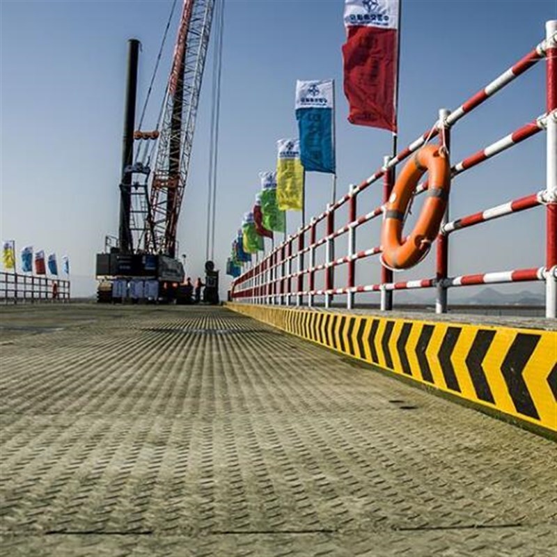 斑马线喷漆模板导流方向标识模板镂空警示线喷漆画线金属切割模板