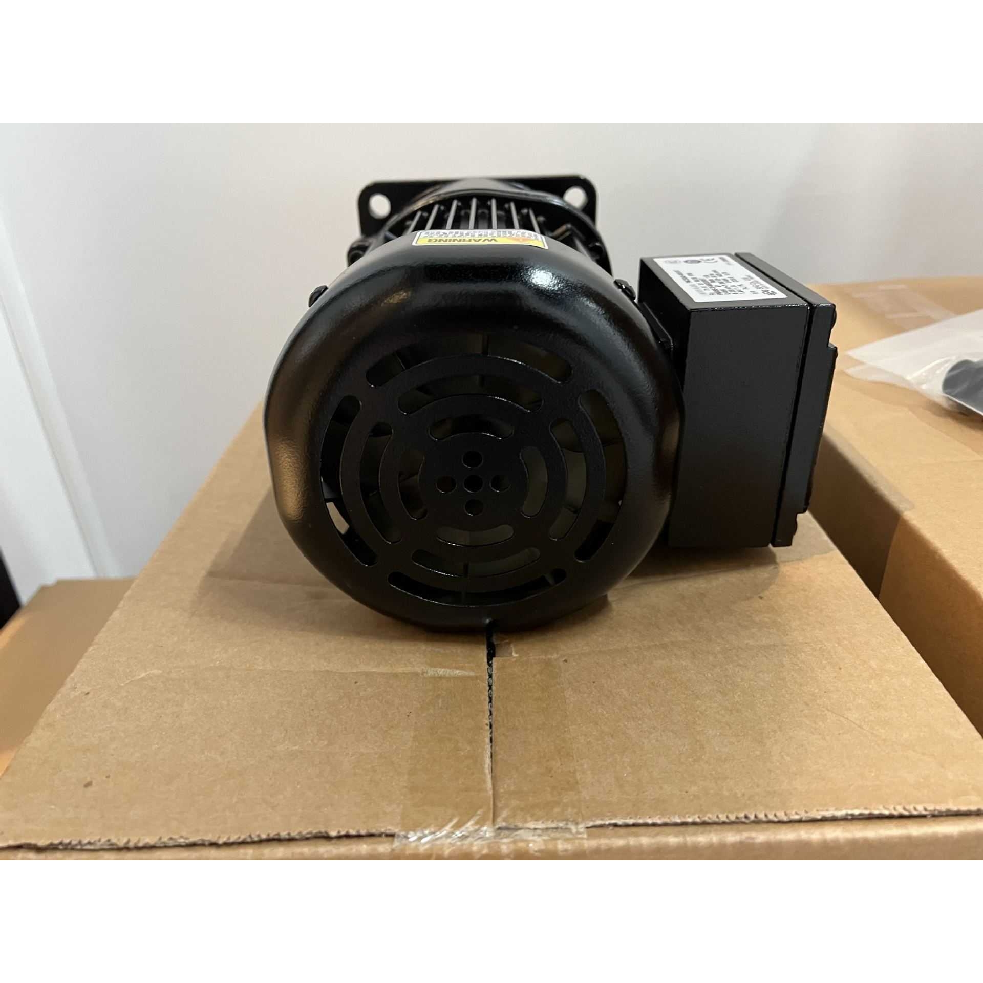 PMCB040-4R5FAT SPG动力马达减速电机