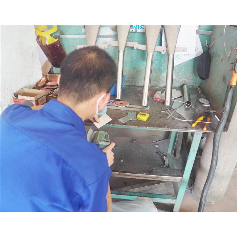 螺母螺丝包装机袋装钉子包装机全自动多振动S盘点数螺丝包装机