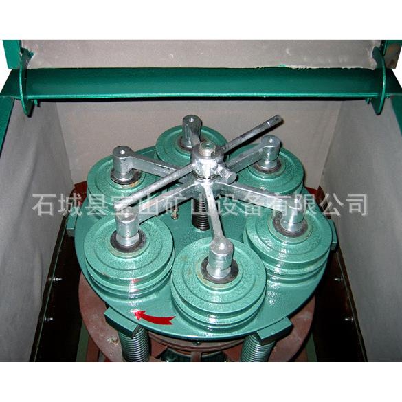 实验室密封式制粉碎机 6MZ-100实验用制样粉碎机 无粉尘污染粉碎