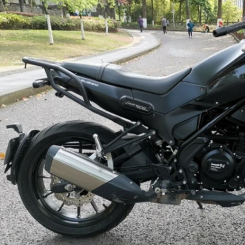 适用贝纳利幼狮150加装后尾架幼狮D250改装后货架尾箱架后备箱架