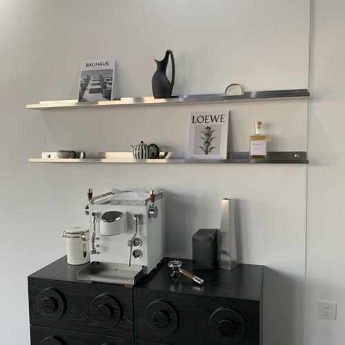 中古不锈钢一字隔板洗漱台墙上置物架客厅墙面展示架多功能壁挂式