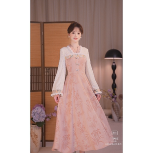 瑶西【镜花辞】仙气蝴蝶扣毛球V领长袖秋冬国风新中式连衣裙