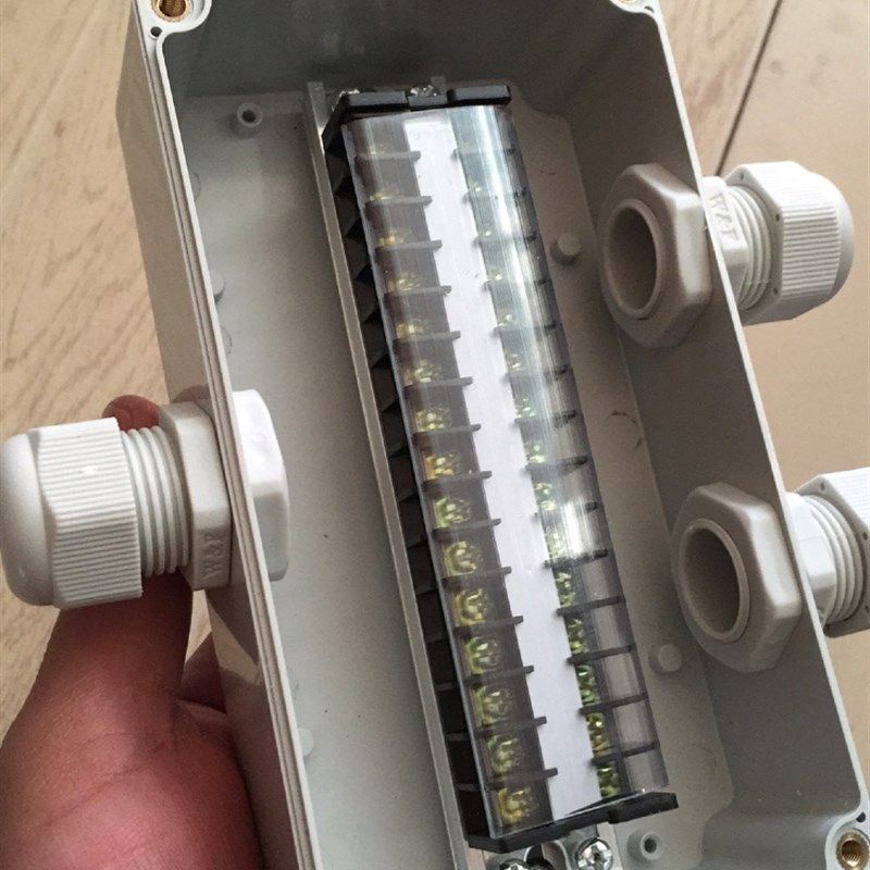 1进2出防水接线盒塑料分线盒带端子一进二出过线盒强电布线箱户外,机械设备,矿山专用设备,淘宝优惠券,粉丝福利购,淘宝优惠卷