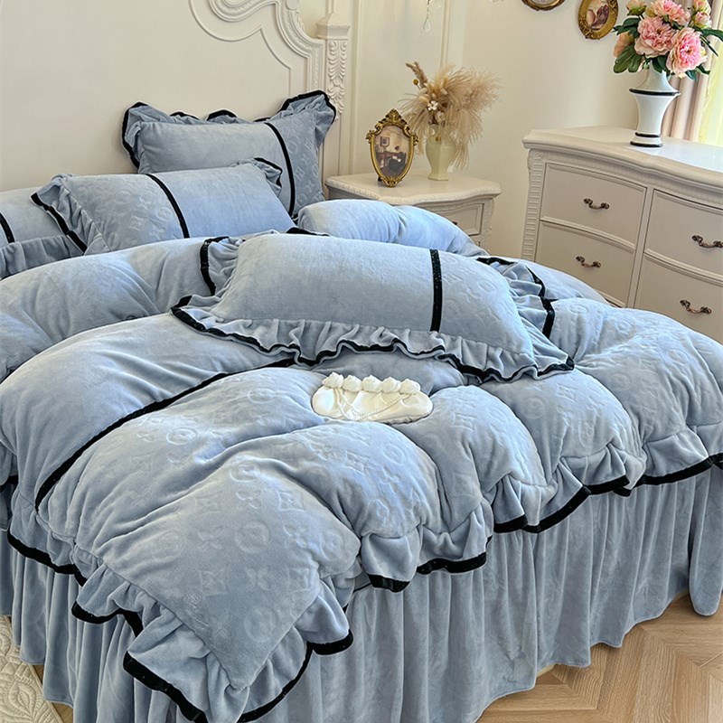 雕花牛奶绒床裙四件套花边加厚冬季2m被套珊瑚绒法V兰绒床罩4件套