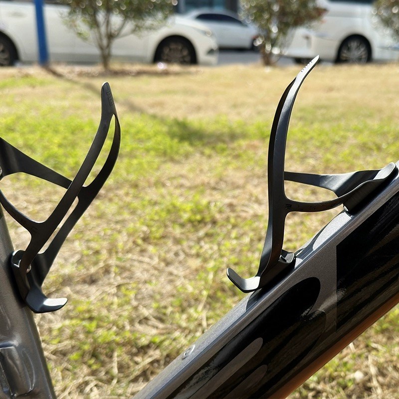 BLKTEC超轻碳纤维o水壶架 公路山地自行车水杯架13g一体成型纯手