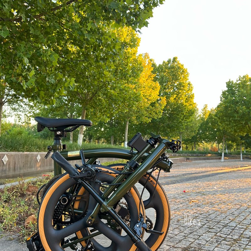 Bikes佰客定n制外7速国产小布折叠自行车碳纤维三刀轮组