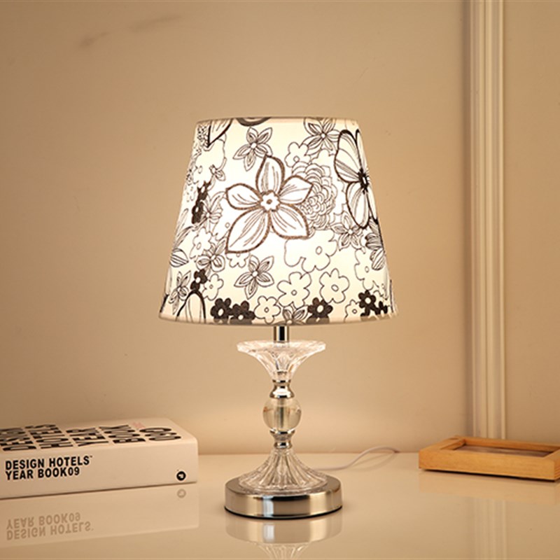 田园简约现代g欧式创意温馨卧室台灯可调光小夜灯暖光喂奶床头柜