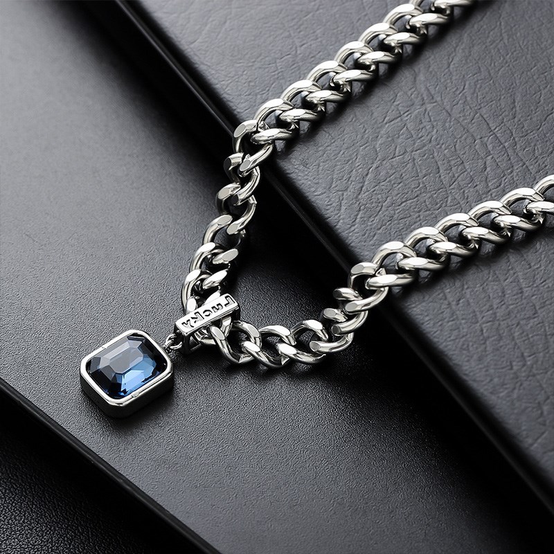 蓝宝石吊坠项炼男钛钢不掉色古y巴炼条锁骨炼女简约百搭颈炼配饰