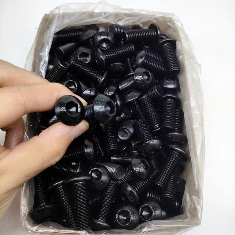 ISO7380盒装10.9q级半圆头内六角螺丝钉盘头蘑菇头螺钉m2m2.5一m2