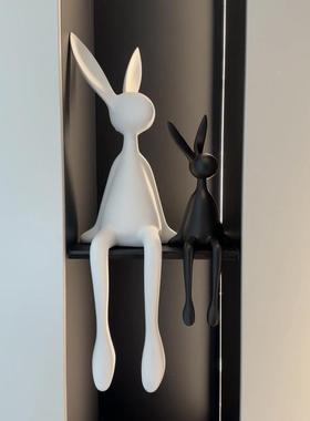 现代轻奢大白坐姿兔子雕塑摆件玄关样板房客厅电视柜酒柜壁柜饰品