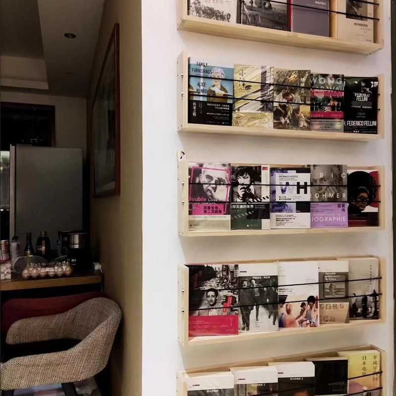 松木墙上置物架免钻孔现代简约装饰组合壁挂式实S木学生原木书报