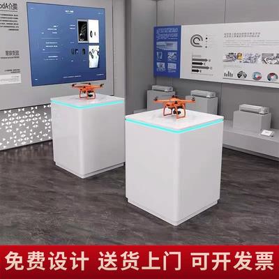 定制烤漆展示柜中岛科技馆展示台产品陈列架展厅商用摆件模型展台