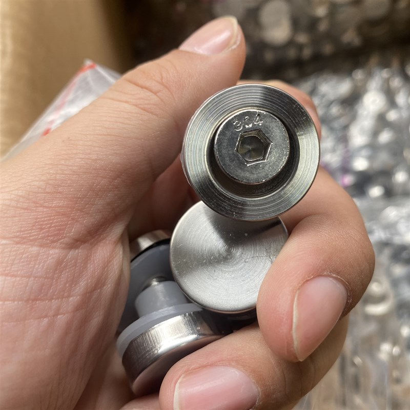 304内六角玻璃钉玻璃夹不锈钢广告钉固定阳台护栏杆楼梯立柱配件