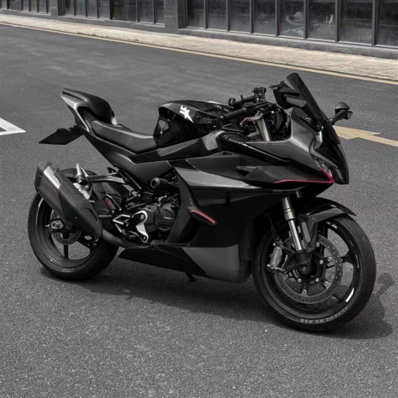 适用春风4c50sr改装加高油箱盖油箱罩RCR全包一体成型加高竞技油