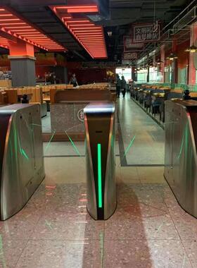 游泳池吞卡员限次限时计数智慧校景园区票务系统码二维码扫会遥控