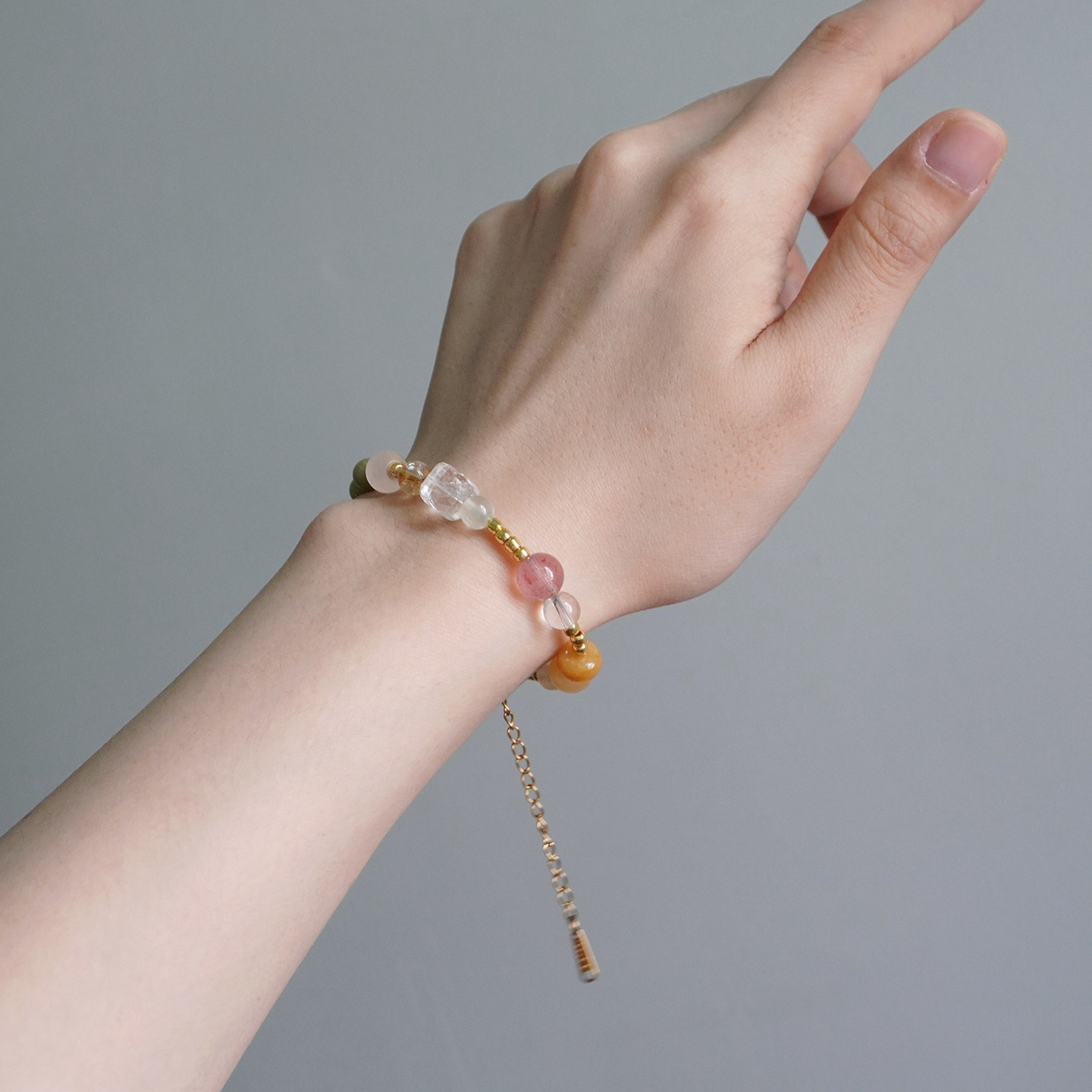 原创多宝石手链女天然白水晶草莓晶葡萄石小众设计清冷感手串礼物